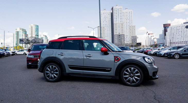 Mini Countryman Car